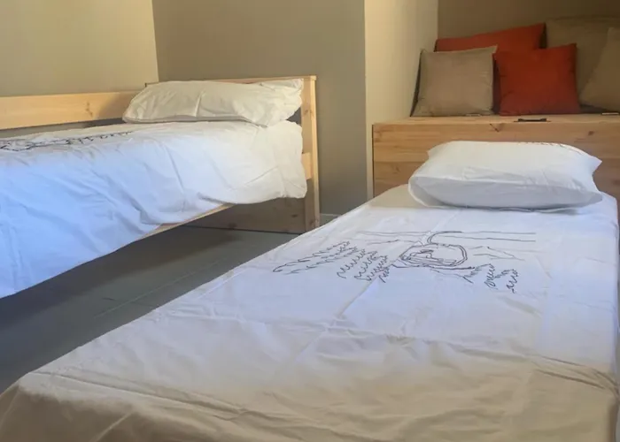 Le Sarana : 75m2, Calme, Belle Vue Avec Terrasse. Appartamento *